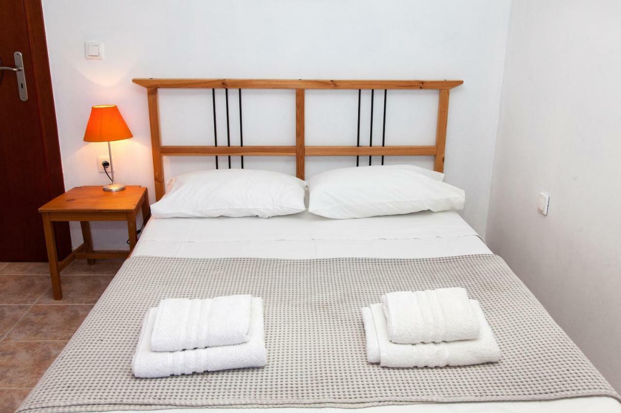 Karthean Villas Ioulis Екстериор снимка