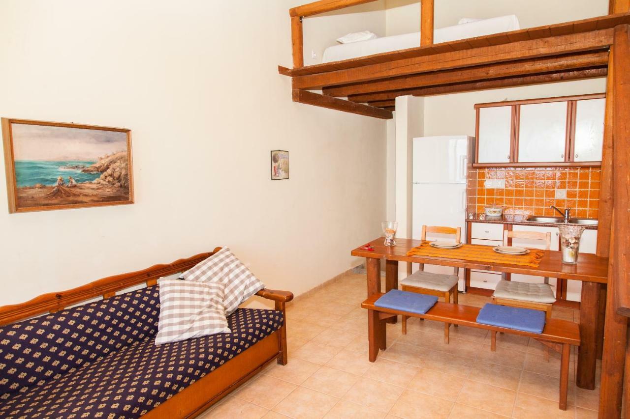 Karthean Villas Ioulis Екстериор снимка
