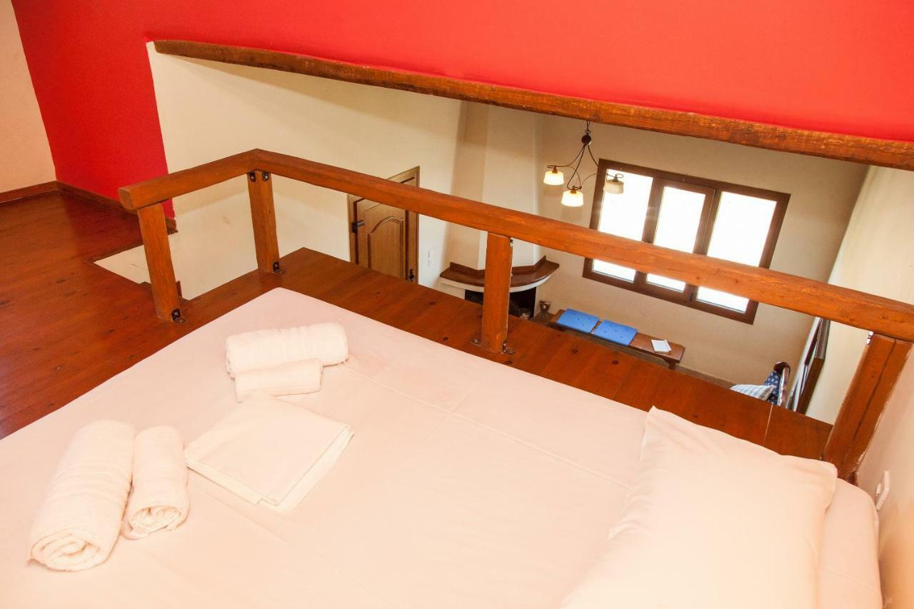 Karthean Villas Ioulis Екстериор снимка